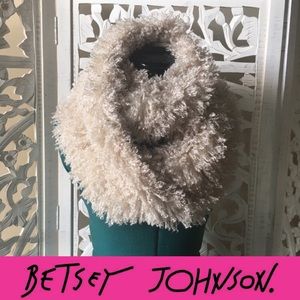 NWT - Betsey Johnson Faux Fur Infinity Scarf